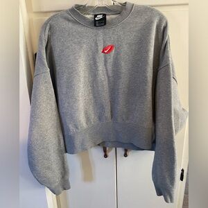 Nike Women's Sportswear Lips Crewneck Sweatshirt